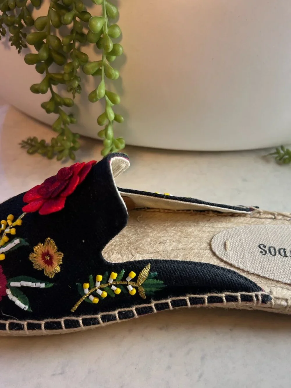 Soludos Embellished Floral Mule Espadrille BLACK sz 7